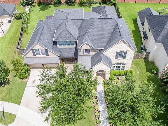 2nd image of 4611 Lake Knoll Ct