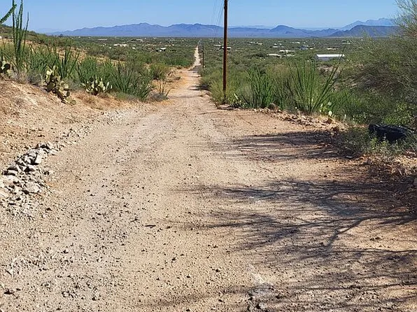 14944 S Avenida Red Roan Rd, Sahuarita, AZ 85629