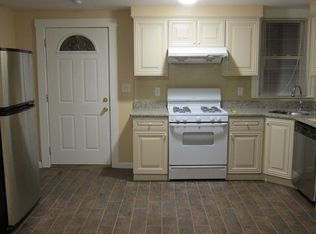 39 Rawson Rd #R, Quincy, MA 02170