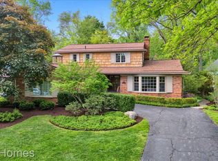 1400 Fairway Dr, Birmingham, MI 48009