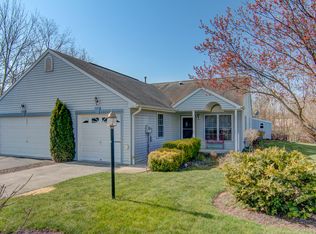 2802 Tonys Dr, York, PA 17408
