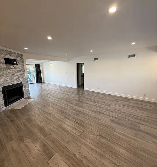 4439 Don Zarembo Dr — Photo 28