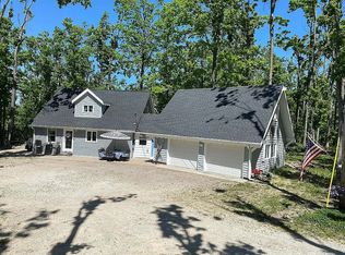 626 Sunshine Ln, Gaylord, MI 49735