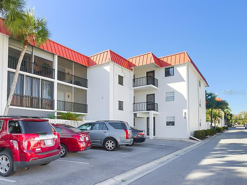 1st image of 10530 77th Ter APT 119