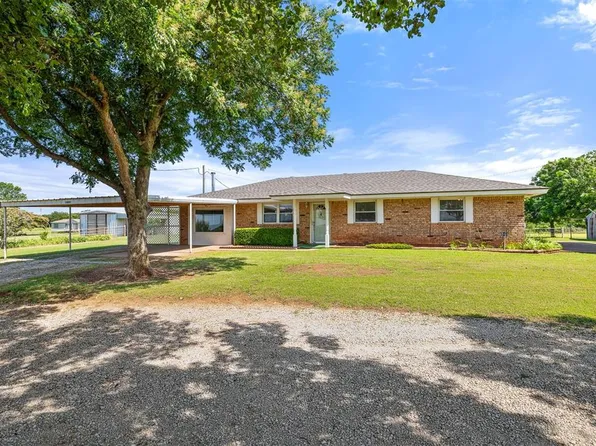 12097 240th St, Blanchard, OK 73010