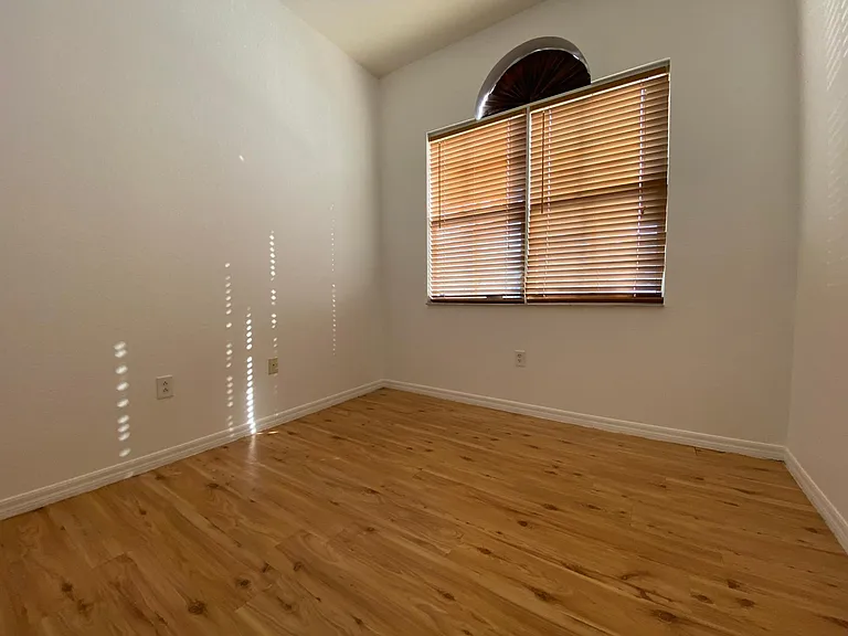 10985 SW 239th Ter — Photo 18