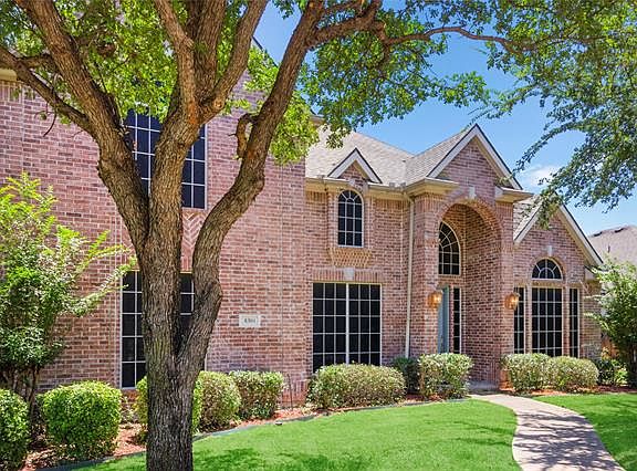 2nd image of 8304 Fountain Springs Dr