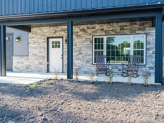 4th image of 1854 Backbone Rd W