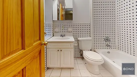 Rented by Bond New York