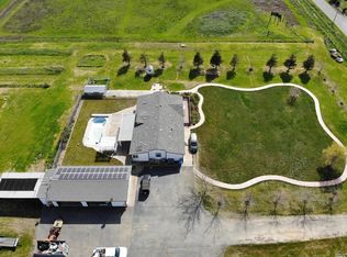 6240 Clark Rd, Dixon, CA 95620