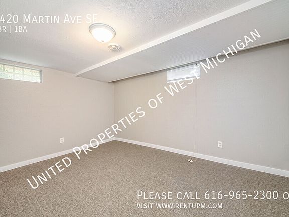 5th image of 2420 Martin Ave SE