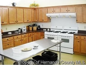 3rd image of 10173 N Suncoast Blvd