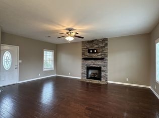 1276 Freedom Dr, Clarksville, TN 37042