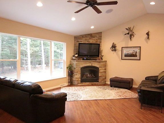 5th image of 230474 Pine Hills Dr