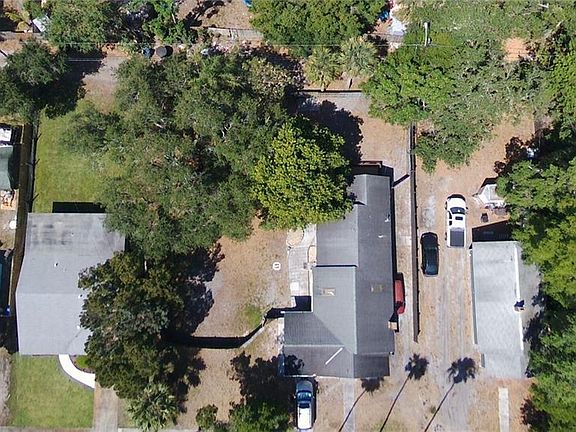 3rd image of 2471 Quincy St S