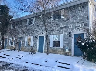 932 Grantham Rd, Mechanicsburg, PA 17055