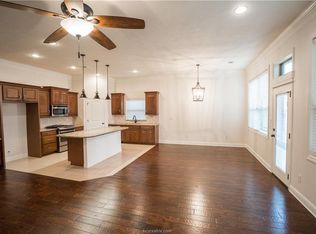 15412 Meadow Pass, College Station, TX 77845