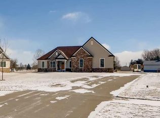 8295 Cameron Ct NW, Pickerington, OH 43147