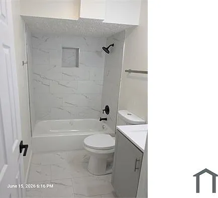 17805 Hazelwood Ave — Photo 5