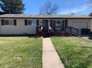 316 Clover Ln, Fort Collins, CO 80521