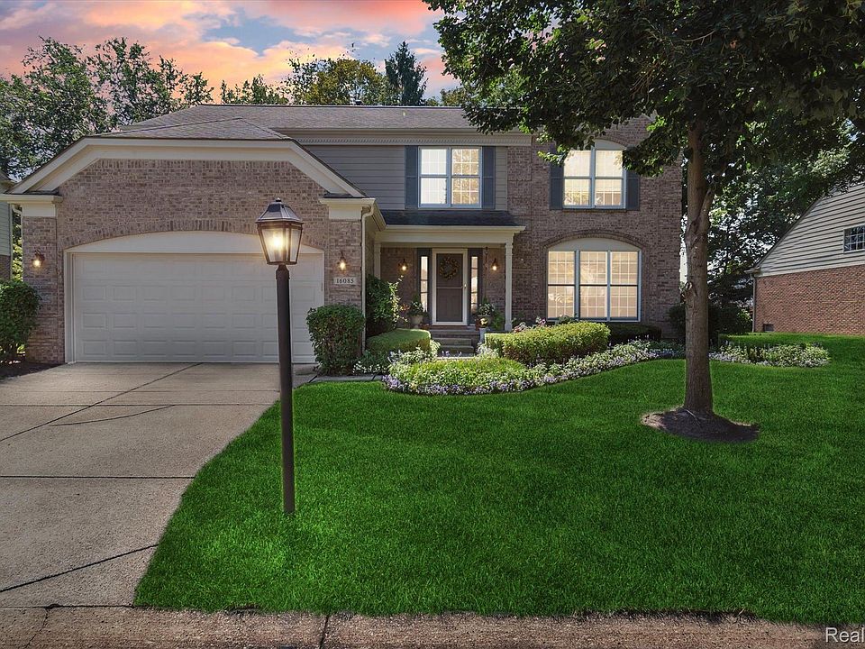 1st image of 16085 Homestead Cir