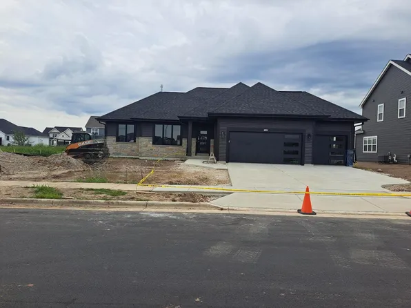 1283 Wild Rye LANE, Oconomowoc, WI 53066