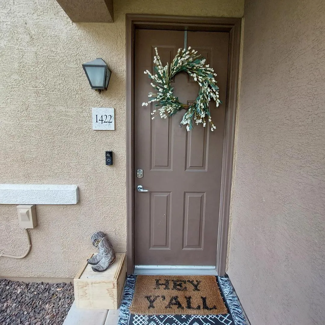 1 bed, 1.0 bath, 892 sqft, $1,400 — Photo 2