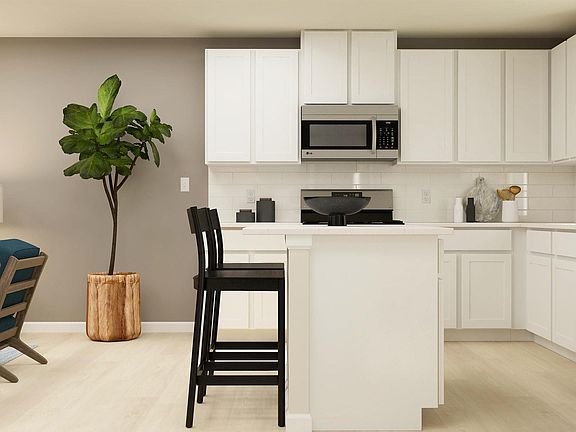 3rd image of 13 Napier Ct #Rvt-2