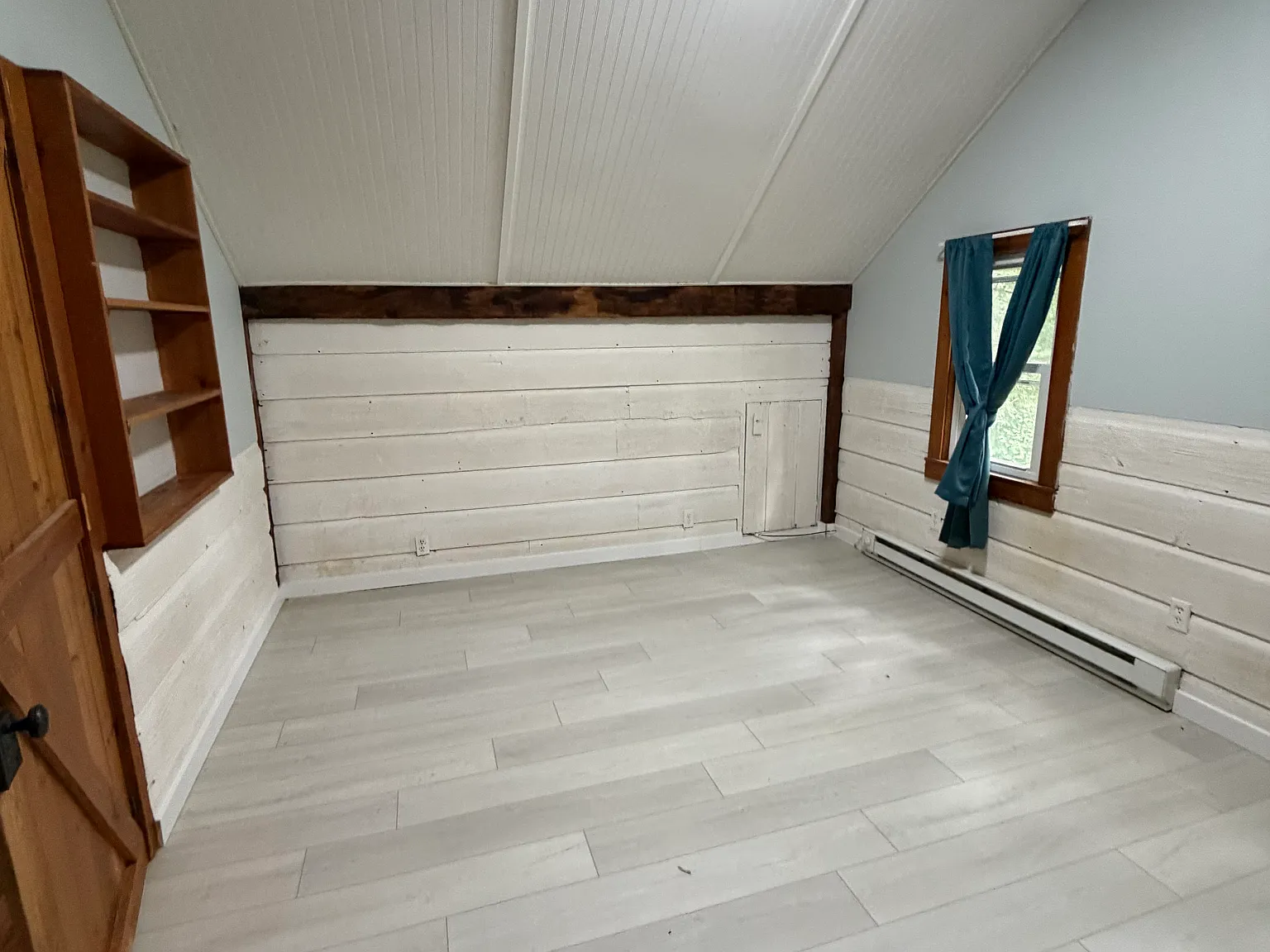 2 bed, 1400 sqft, $1,900 — Photo 4