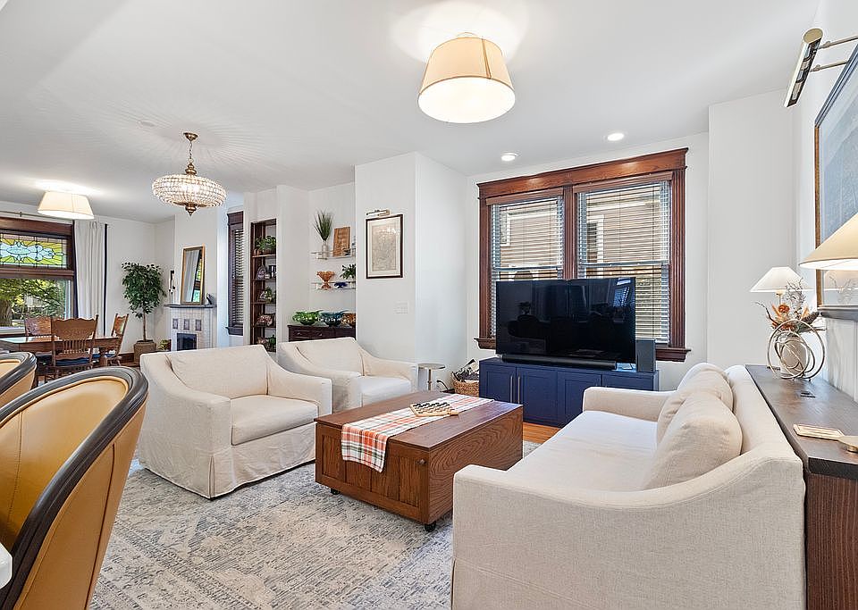 1st image of 3751 Hyde Park Ave