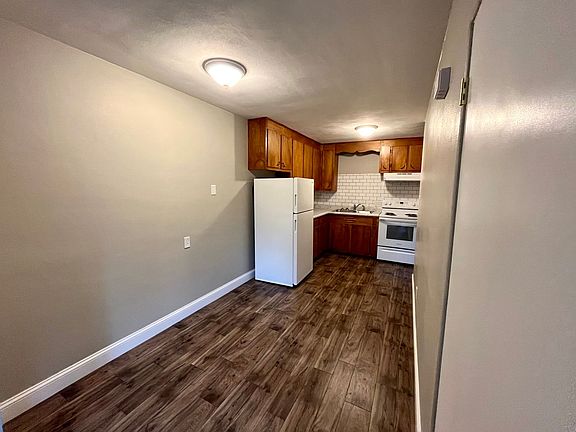 2nd image of 327 N Frederick St APT 301