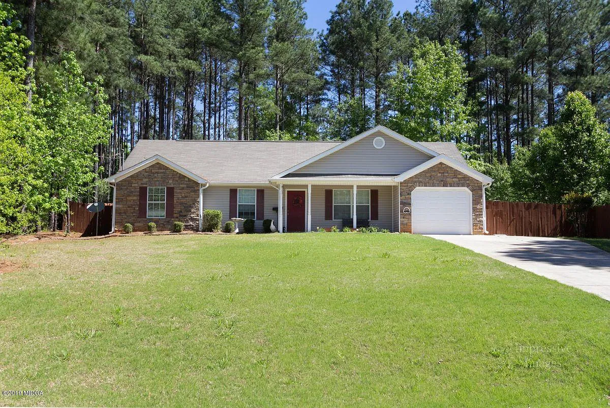 141 Office Park Dr photo 1