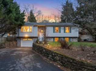 2720 Grandin Rd SW, Roanoke, VA 24015