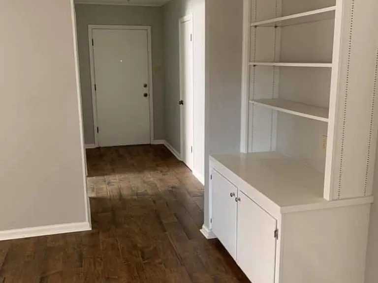 1416 Quail Hollow Dr — Photo 2