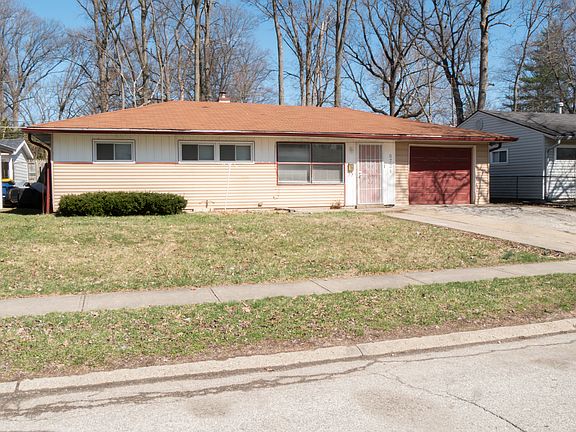 2nd image of 6724 E 52nd St