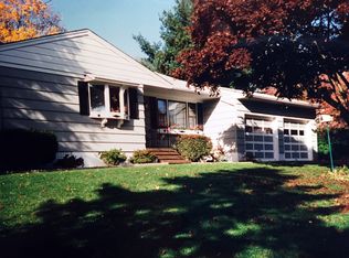 6 Great Meadow Rd, Danbury, CT 06811