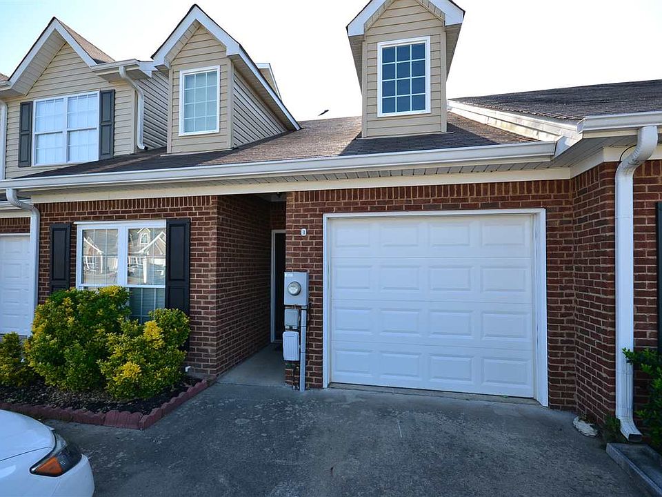 1st image of 2219 Castle Hill Ln