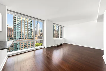 100 Riverside Boulevard, #18H