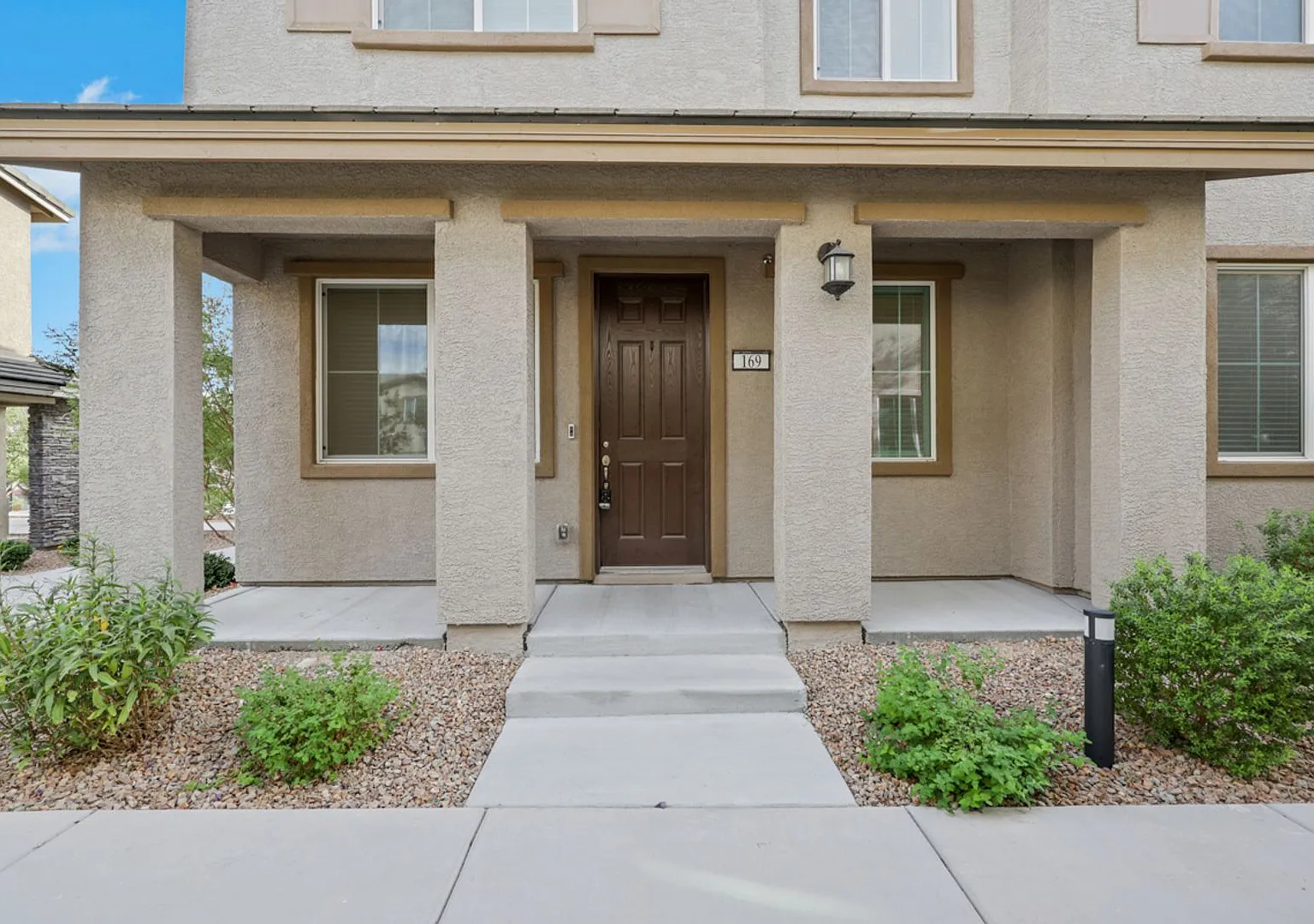 5730 Sky Pointe Dr — Photo 2