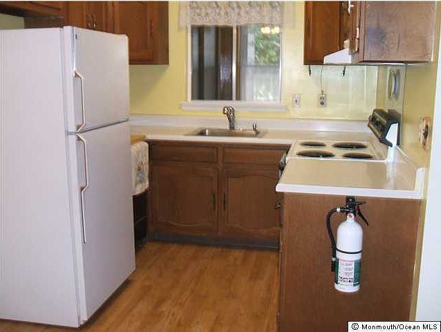 2nd image of 977 Constitution Boulevard #C