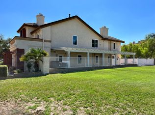 21960 Oakpath Dr, Agoura Hills, CA 91301
