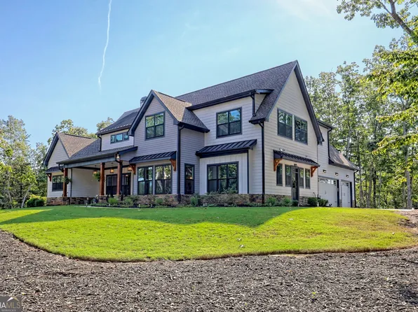 149 Fall Pippin Ct, Clarkesville, GA 30523
