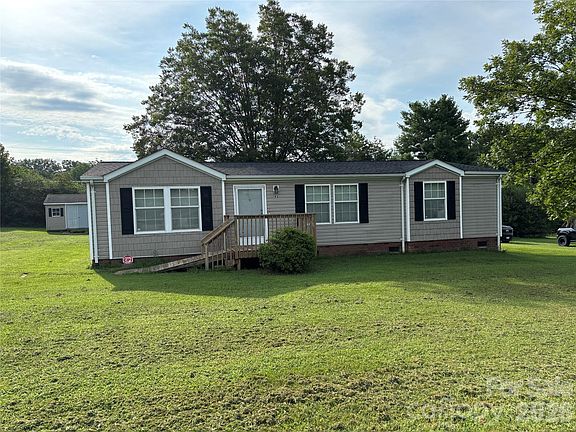 3rd image of 93 Ervin Ln