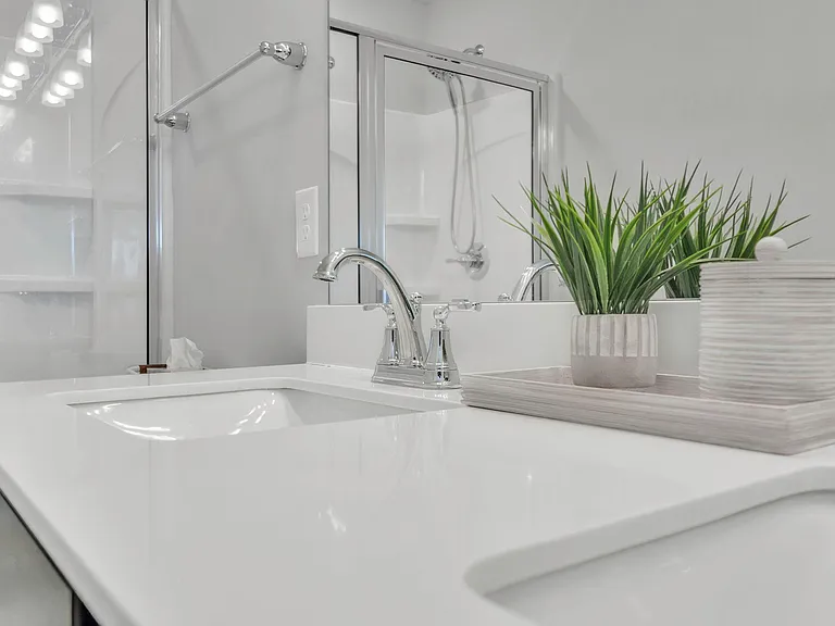 119 Shallons Dr — Photo 25