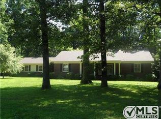 113 Oak Park Cir, Tullahoma, TN 37388