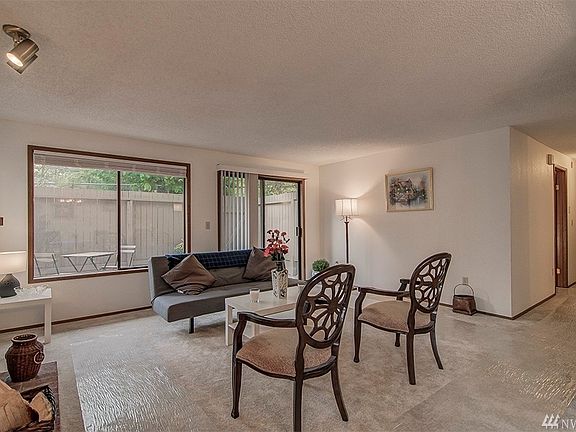 5th image of 12341 35th Ave NE APT 104