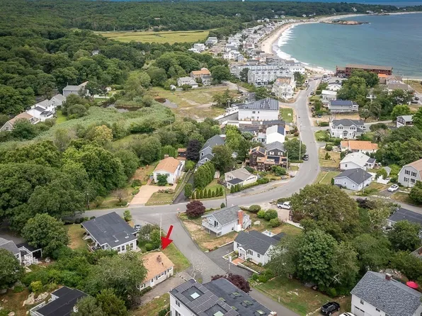 1 Arland Ter, Gloucester, MA 01930