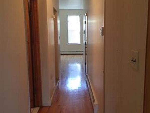 3rd image of 496 Pavonia Ave #203