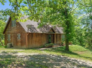 17719 Walnut Crst, Marthasville, MO 63357