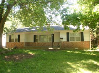 7440 SW Morrill Rd, Wakarusa, KS 66546